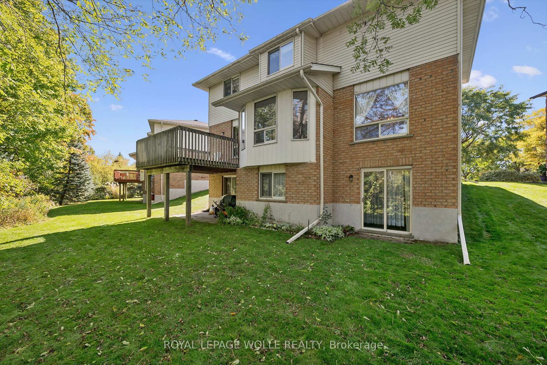 Photo 45 of 42 Mitton Place, Kitchener, Brigadoon — HOMEH