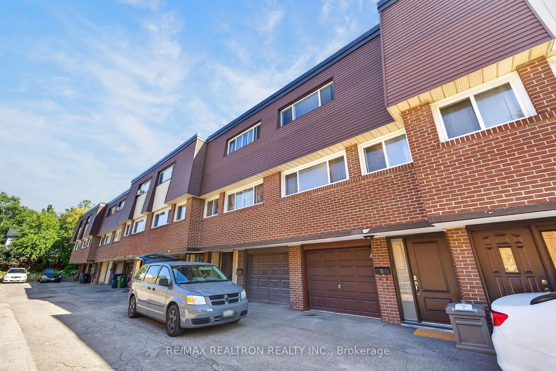 Photo of Unit 5, 1185 Birchmount Road