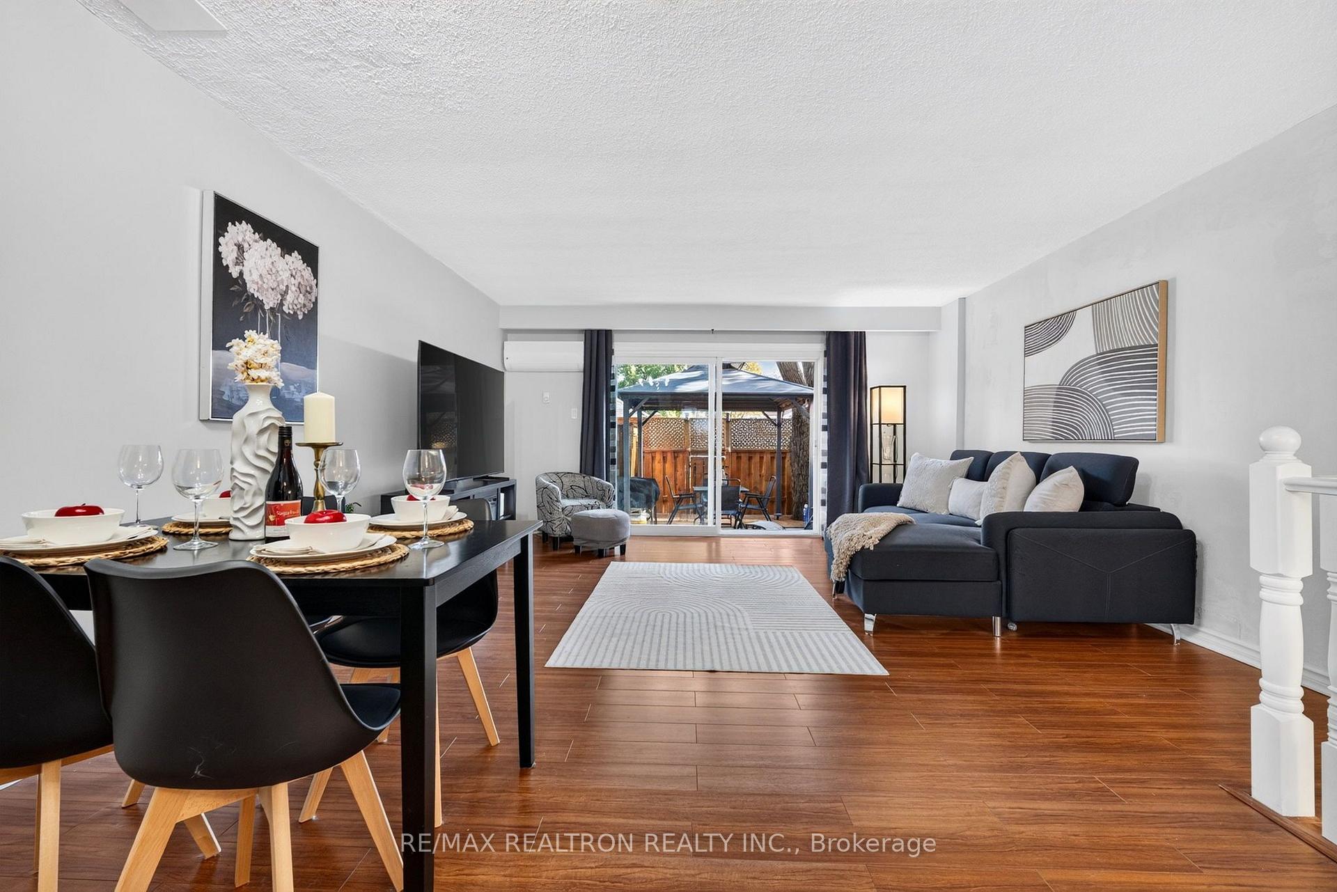 Photo 4 of Unit 5, 1185 Birchmount Road, Scarborough, Dorset Park — HOMEH