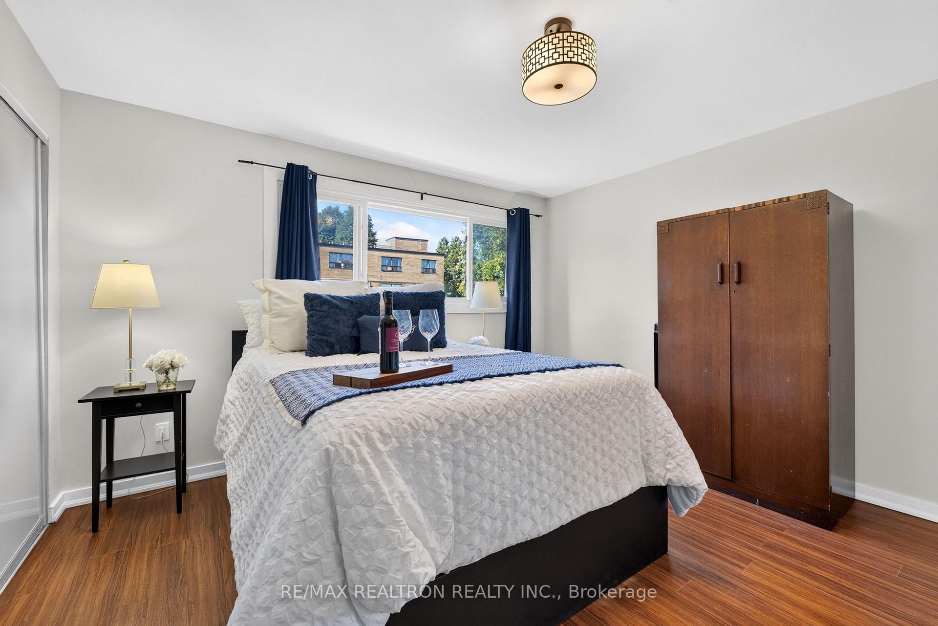 Photo 18 of Unit 5, 1185 Birchmount Road, Scarborough, Dorset Park — HOMEH