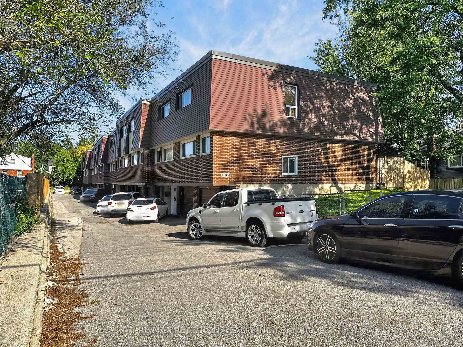Photo 32 of Unit 5, 1185 Birchmount Road, Scarborough, Dorset Park — HOMEH