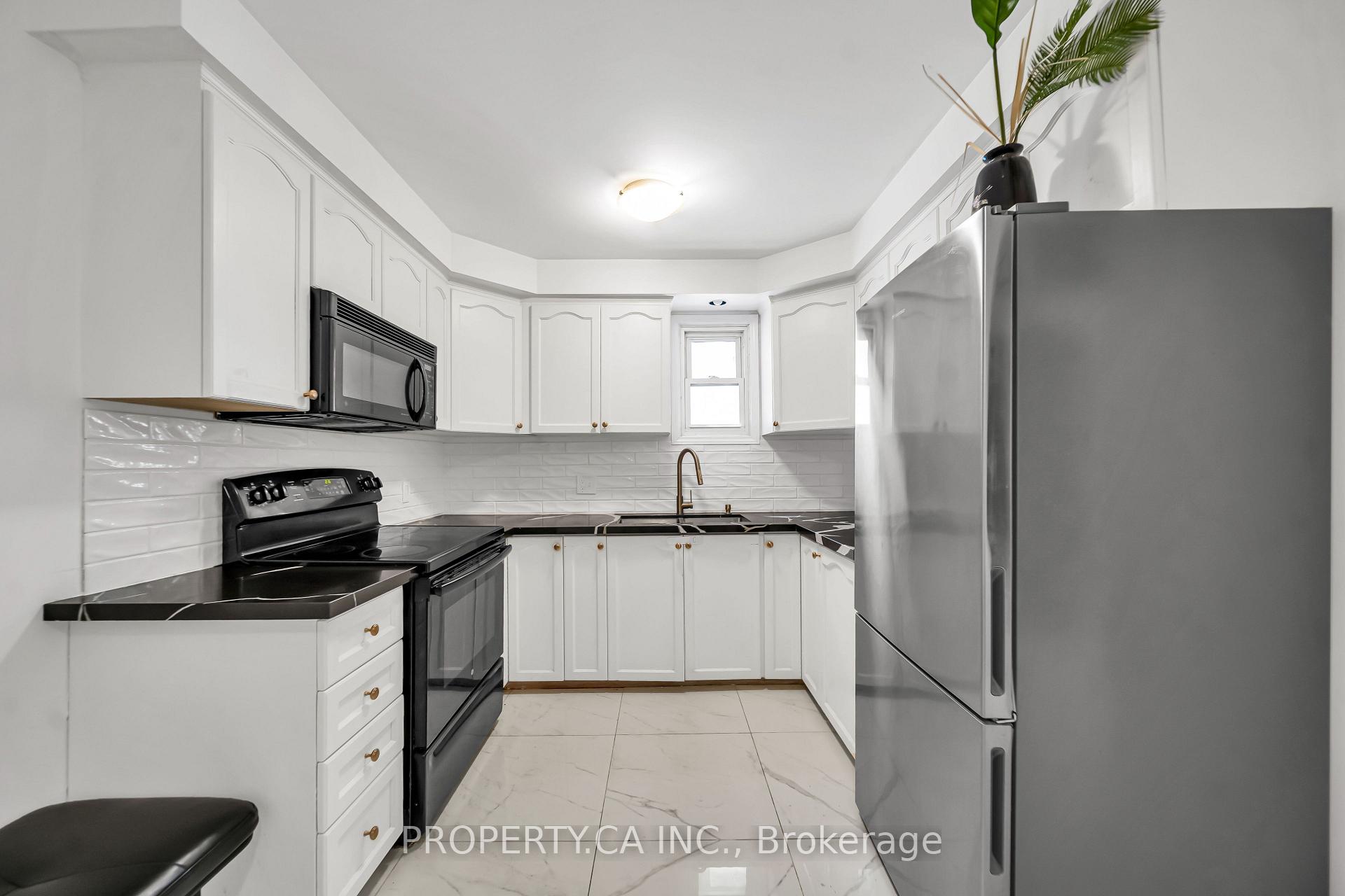 Photo 16 of 285 Robina Avenue, Toronto, Oakwood Village — HOMEH