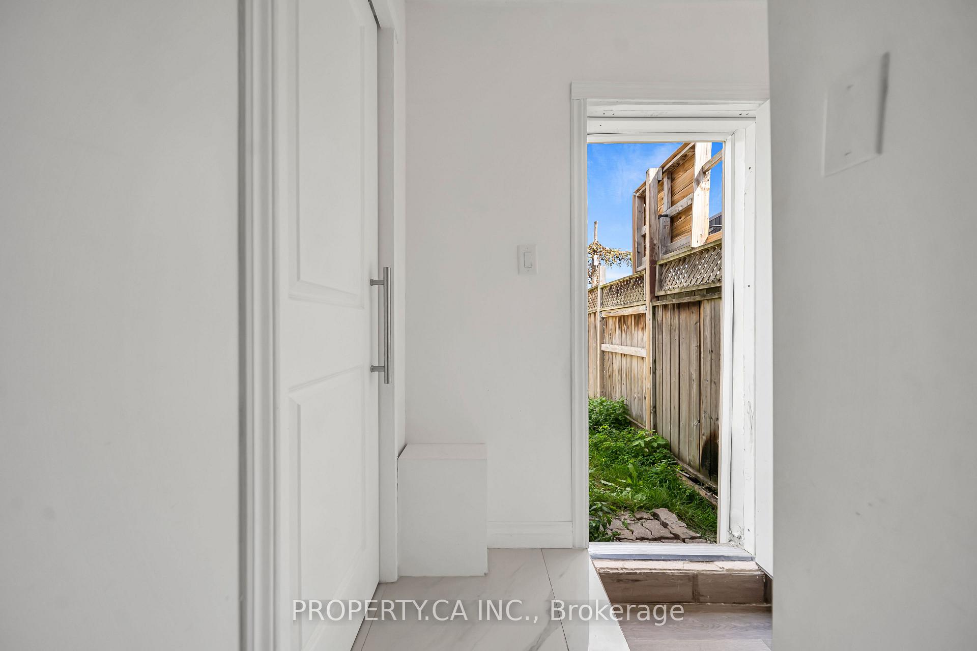 Photo 22 of 285 Robina Avenue, Toronto, Oakwood Village — HOMEH