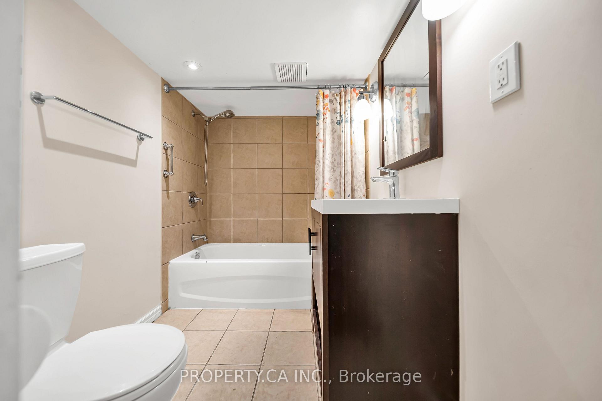Photo 24 of 285 Robina Avenue, Toronto, Oakwood Village — HOMEH