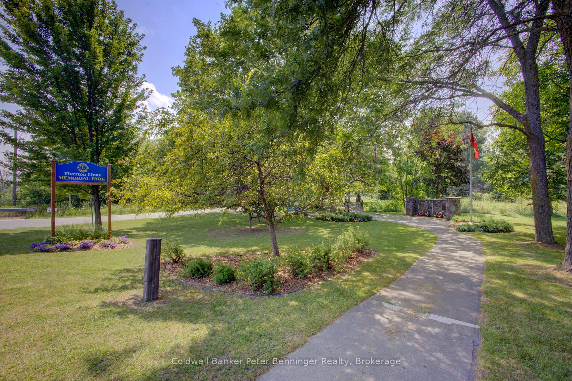 Photo 26 of 84 Main Street, Kincardine — HOMEH