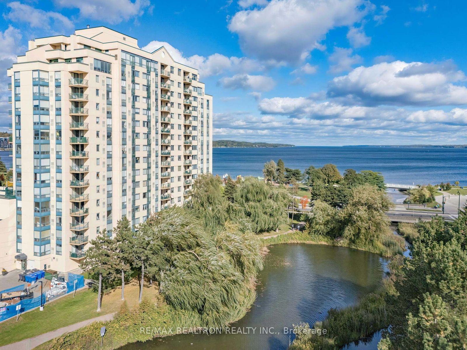 Photo 5 of Unit 1111, 75 Ellen Street, Barrie, City Centre — HOMEH