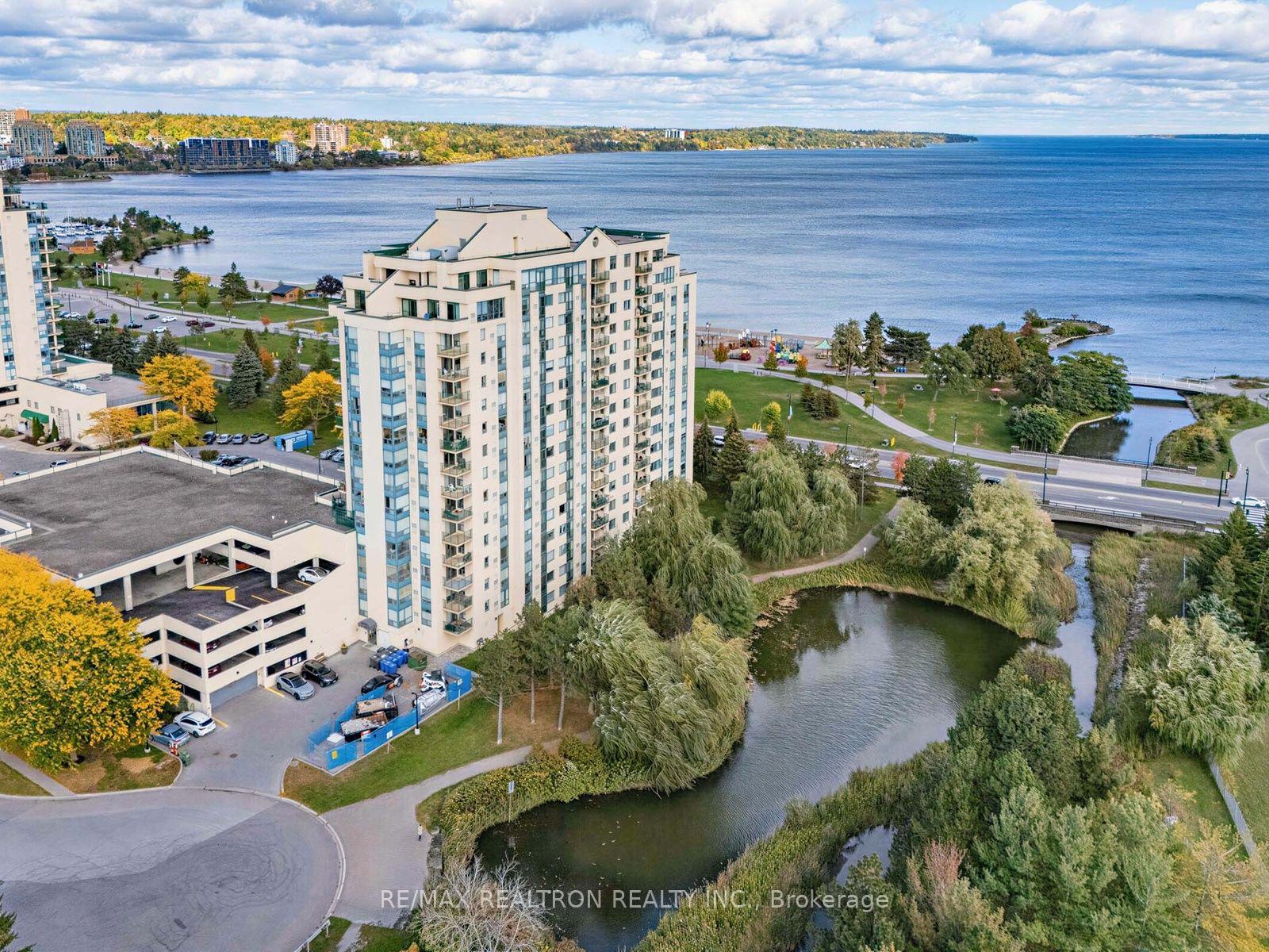 Photo 6 of Unit 1111, 75 Ellen Street, Barrie, City Centre — HOMEH