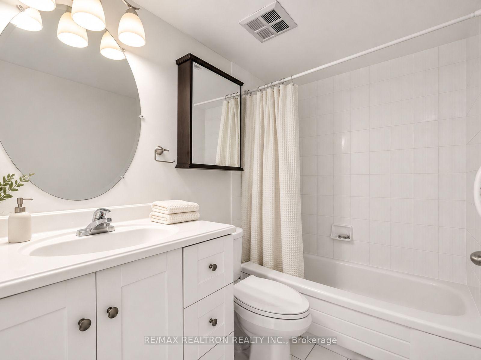 Photo 37 of Unit 1111, 75 Ellen Street, Barrie, City Centre — HOMEH