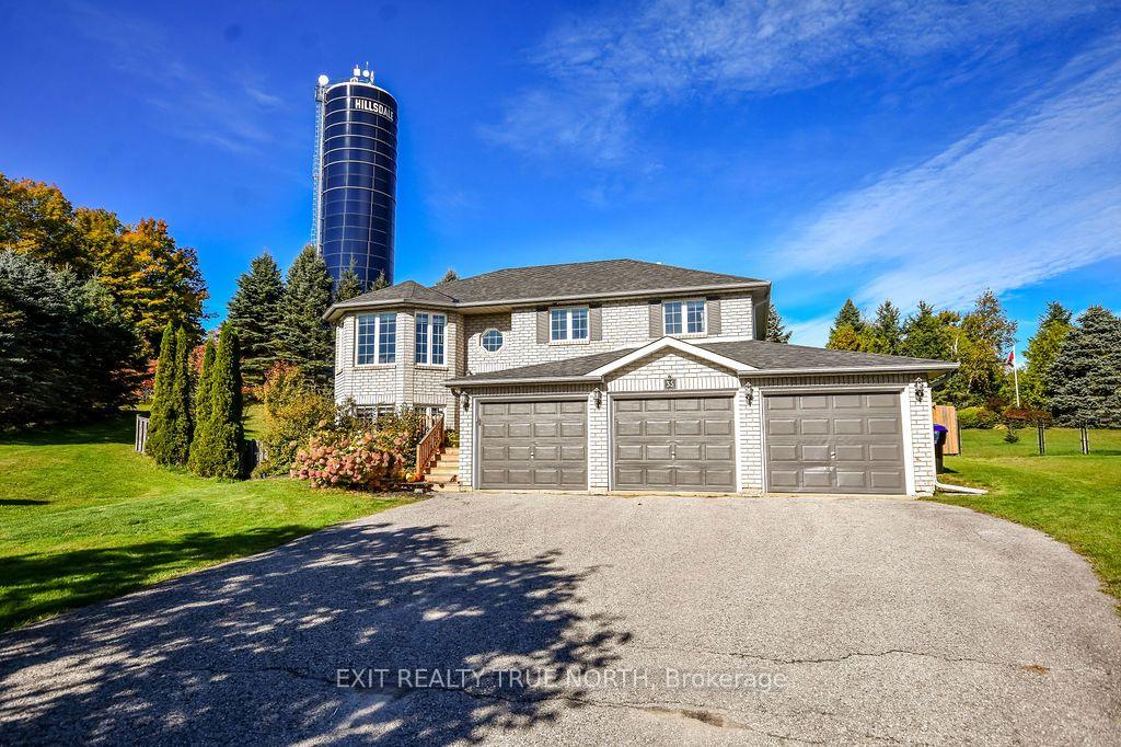 Photo 2 of 35 Marlow Circle, Springwater, Hillsdale — HOMEH