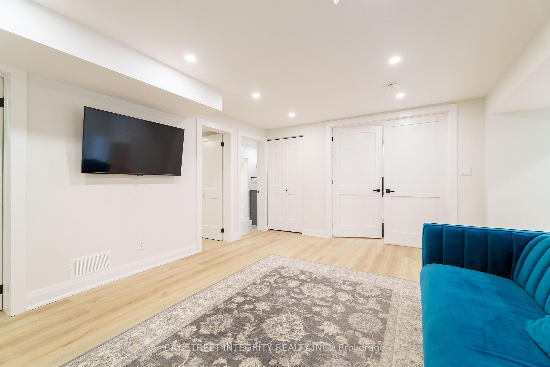 Photo 2 of Basement  2247 Rodick Road, Markham, Cachet — HOMEH