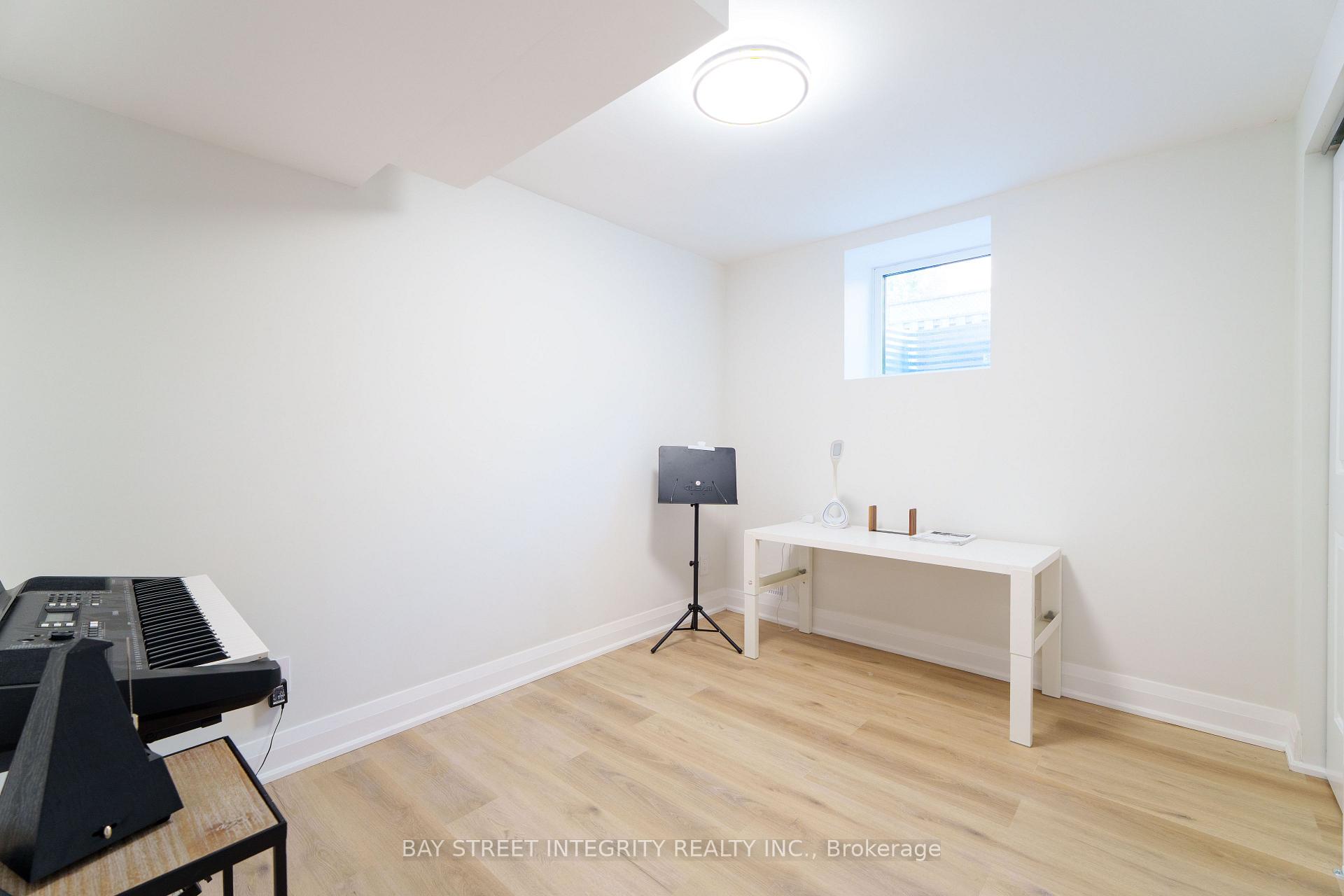 Photo 6 of Basement  2247 Rodick Road, Markham, Cachet — HOMEH
