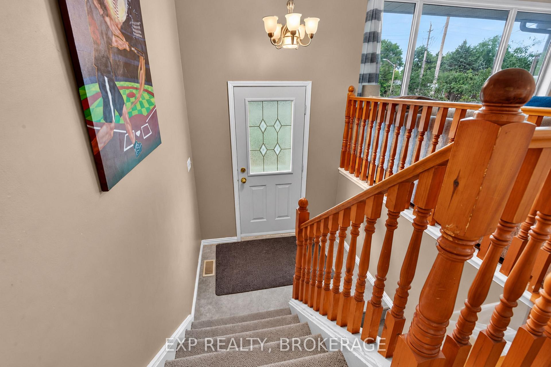 Photo 20 of 2016 Cole Hill Road, Kingston, City North of 401 — HOMEH