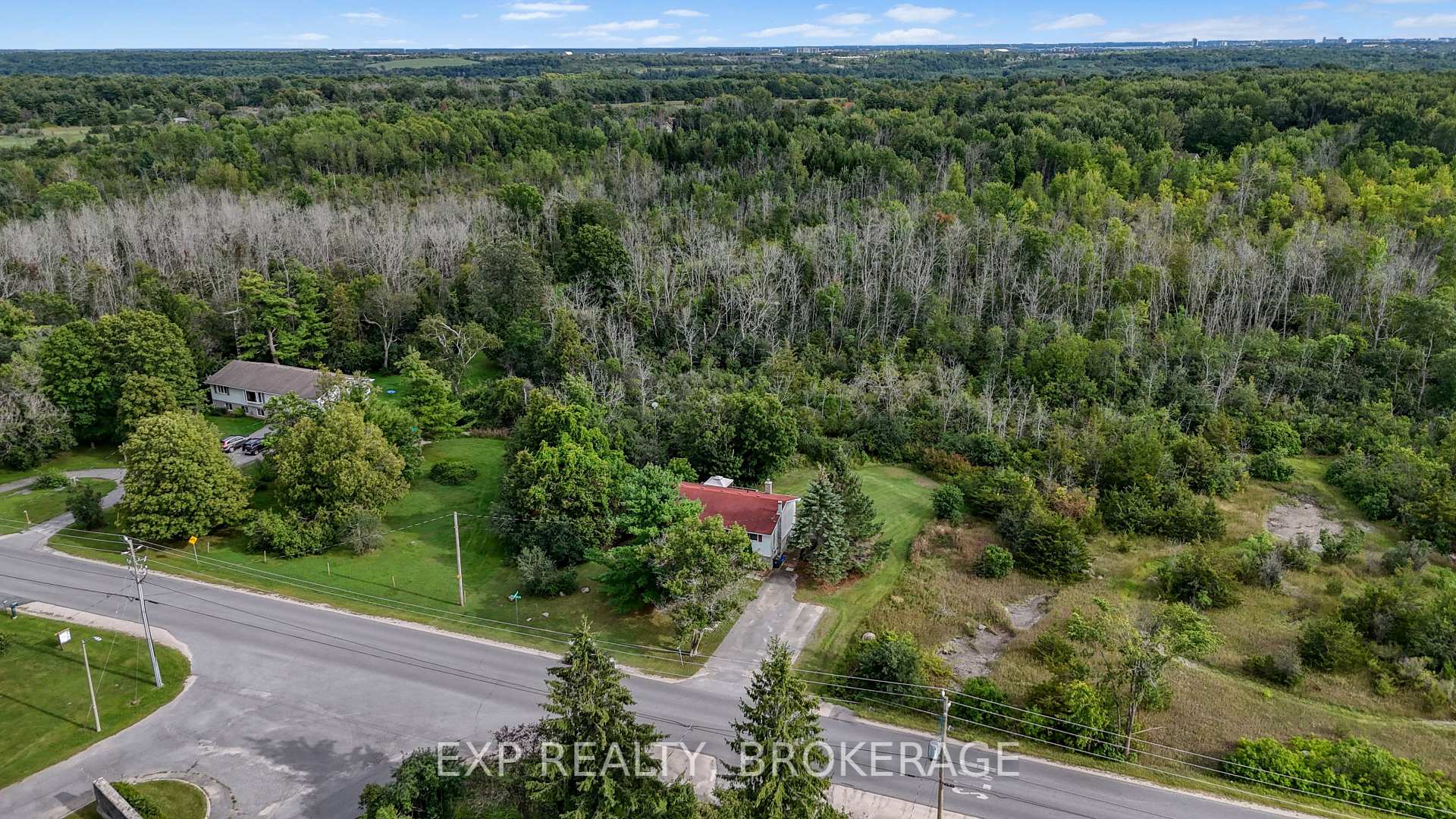 Photo 39 of 2016 Cole Hill Road, Kingston, City North of 401 — HOMEH