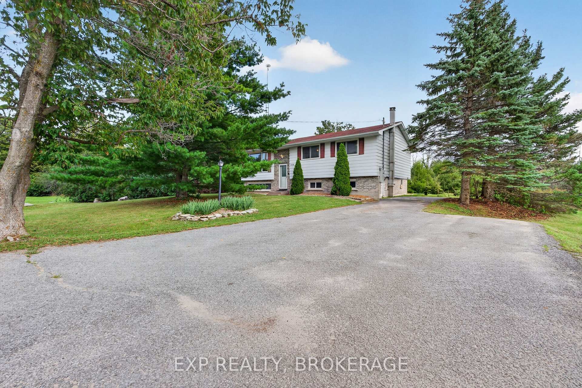 Photo 42 of 2016 Cole Hill Road, Kingston, City North of 401 — HOMEH