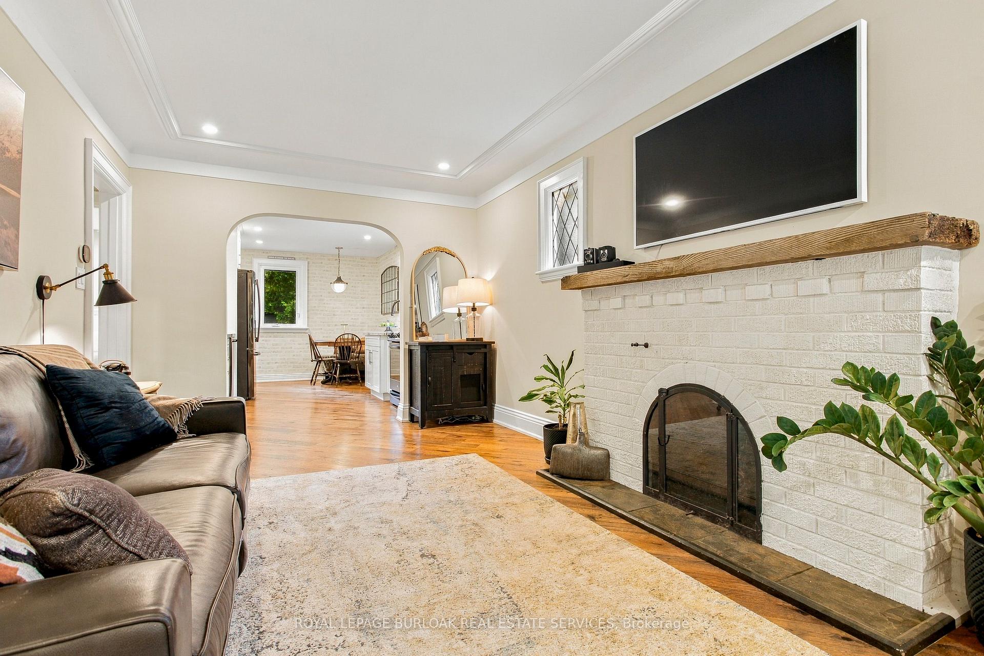 Photo 11 of 960 Shadeland Avenue, Burlington, LaSalle — HOMEH