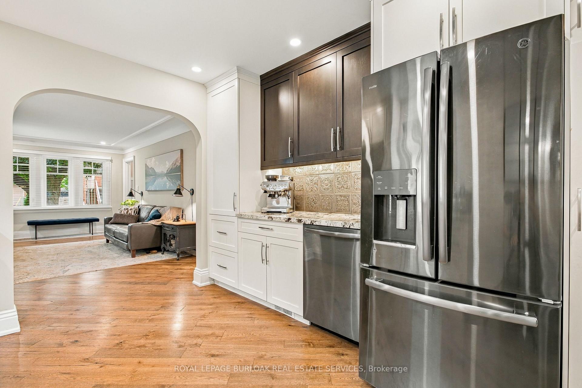 Photo 18 of 960 Shadeland Avenue, Burlington, LaSalle — HOMEH