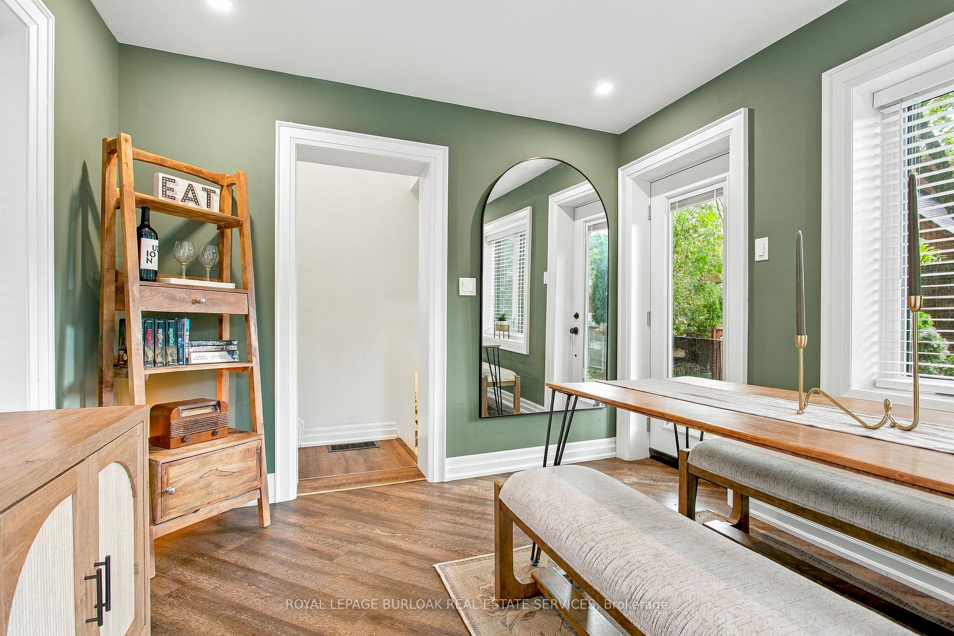 Photo 26 of 960 Shadeland Avenue, Burlington, LaSalle — HOMEH