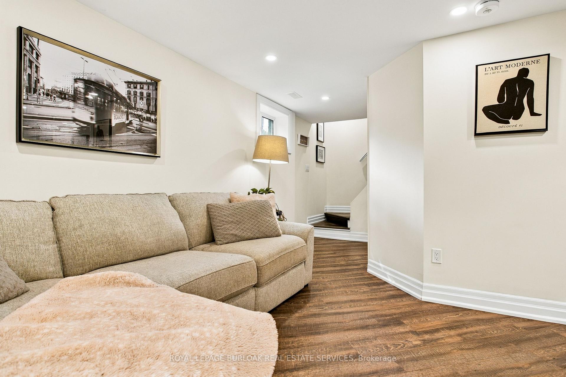 Photo 28 of 960 Shadeland Avenue, Burlington, LaSalle — HOMEH