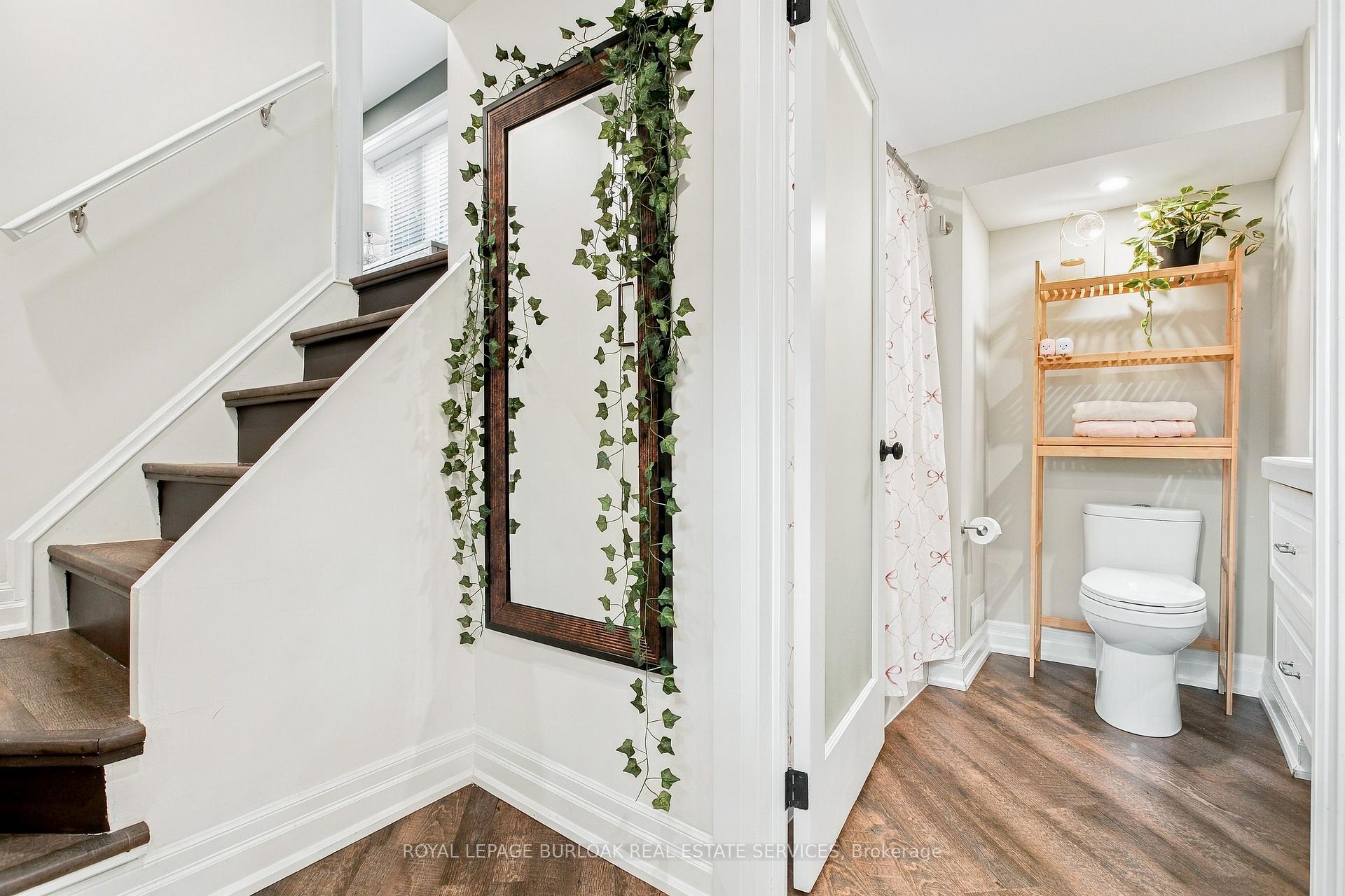 Photo 35 of 960 Shadeland Avenue, Burlington, LaSalle — HOMEH