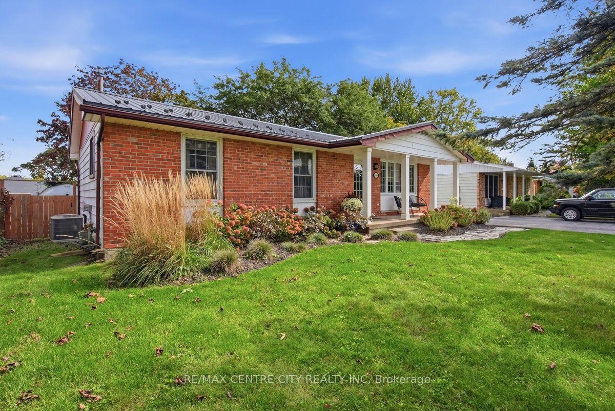 Photo 4 of 4564 East Road E, Central Elgin, Port Stanley — HOMEH