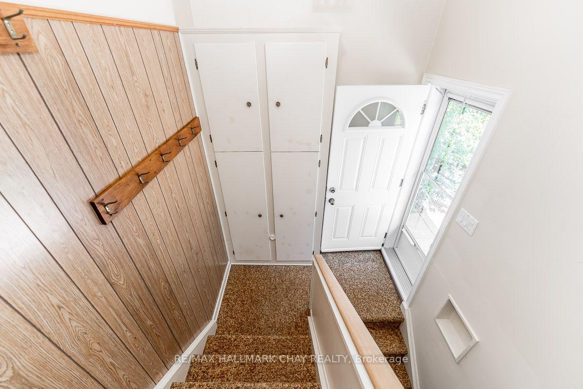 Photo 27 of 23 Downsview Drive, Barrie, Codrington — HOMEH