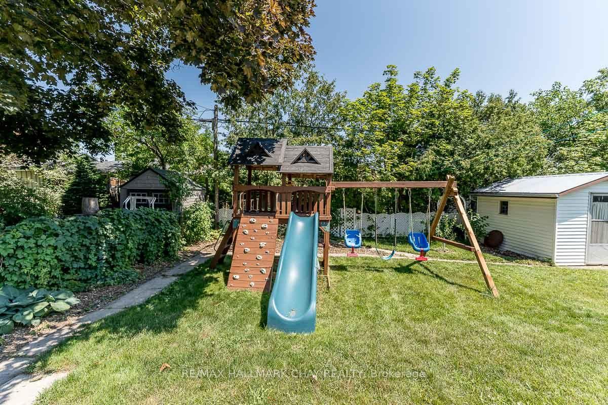 Photo 36 of 23 Downsview Drive, Barrie, Codrington — HOMEH