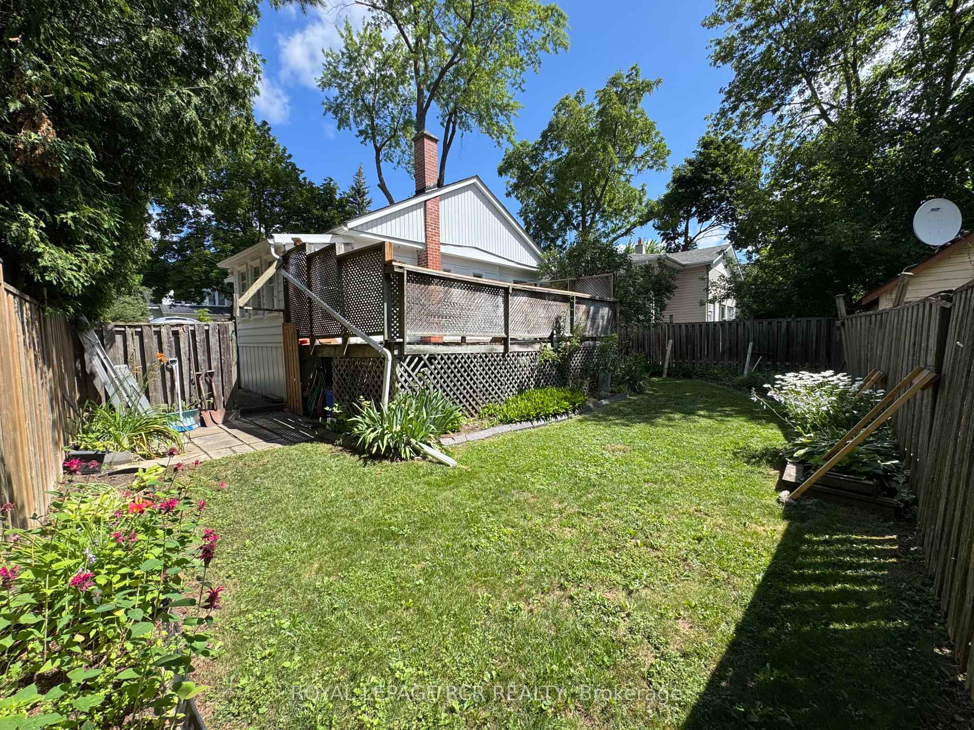 Photo 14 of 82 Mill Street, Richmond Hill, Mill Pond — HOMEH