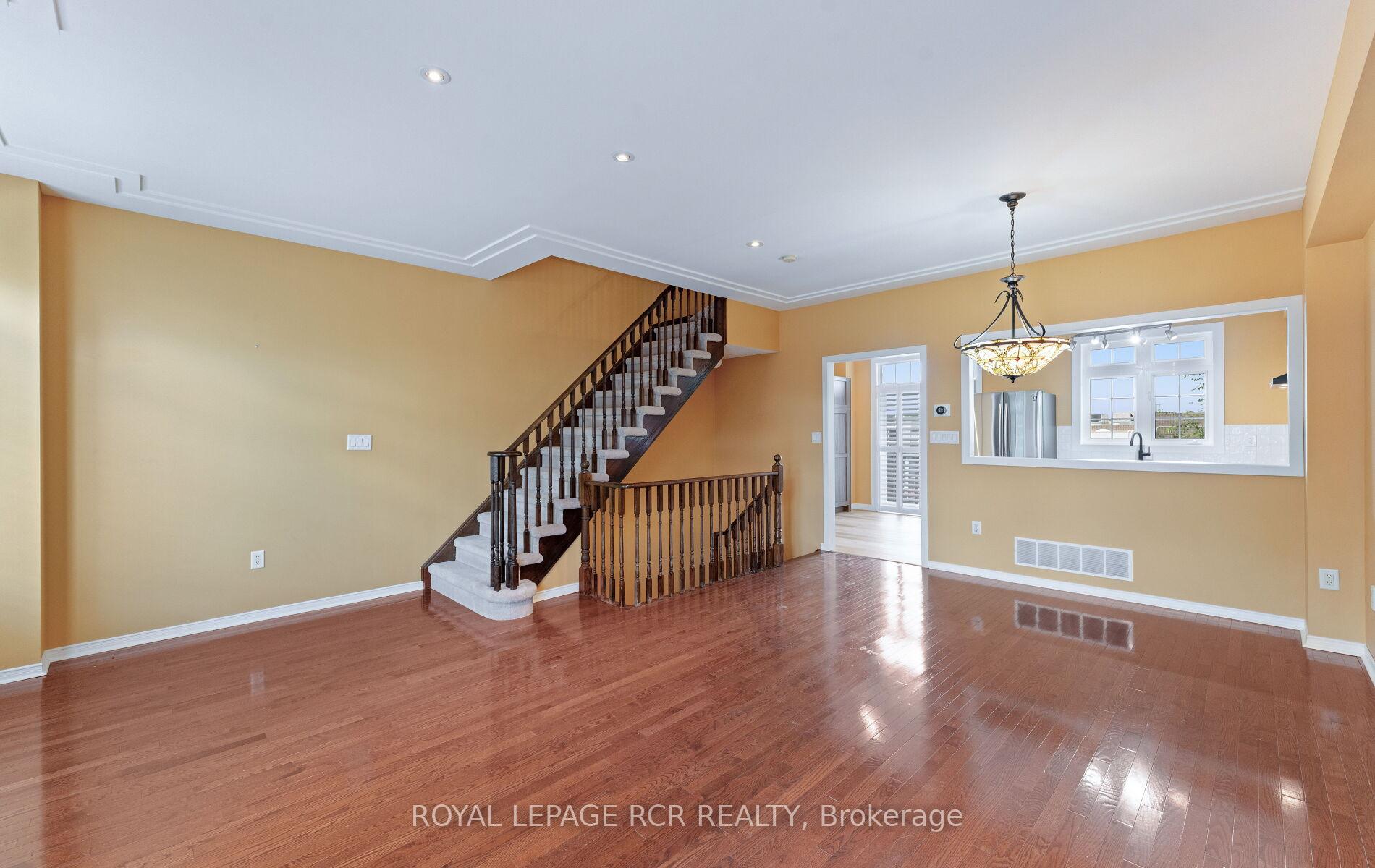 Photo 14 of 78 Burgon Place, Aurora, Aurora Village — HOMEH