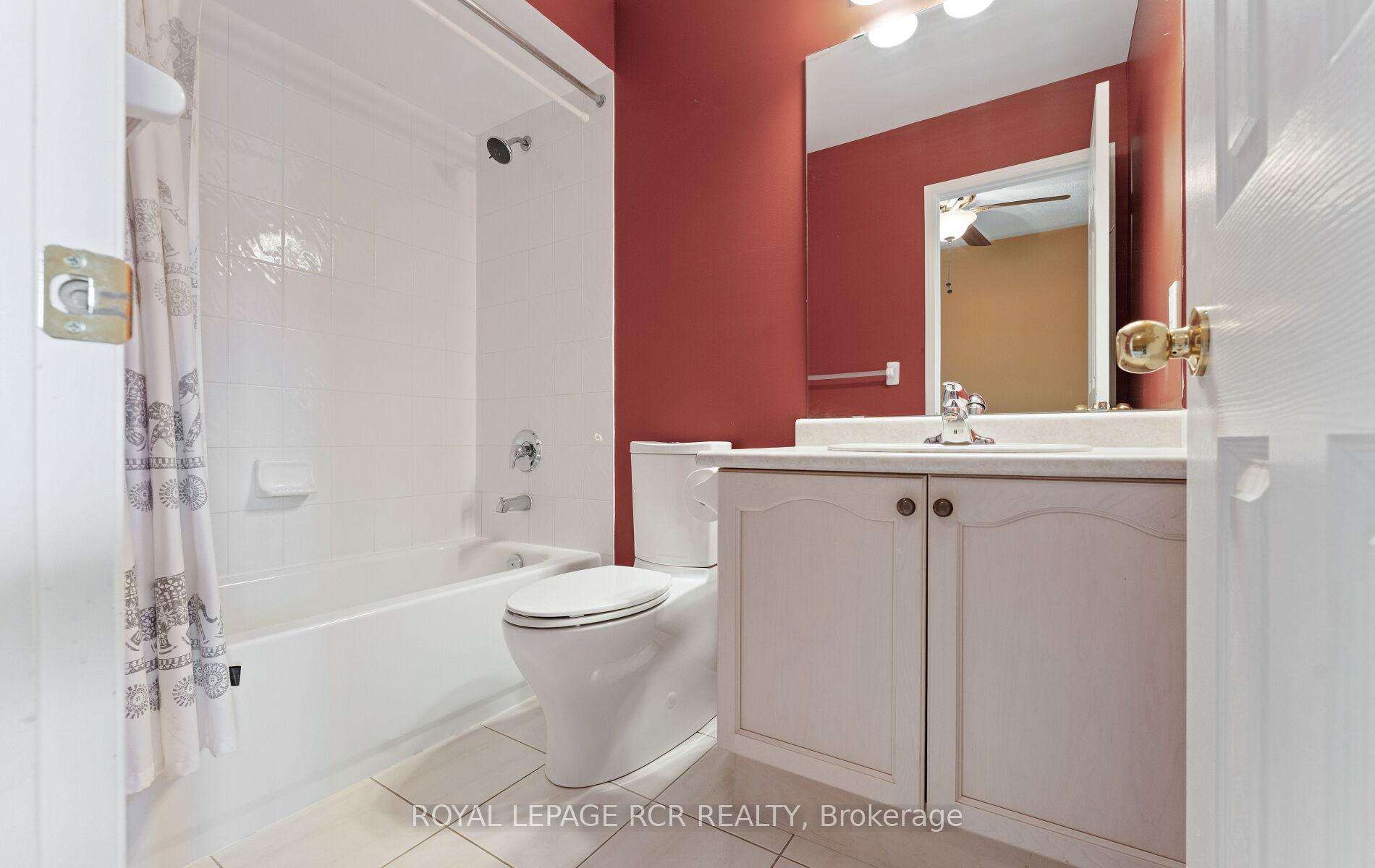Photo 24 of 78 Burgon Place, Aurora, Aurora Village — HOMEH
