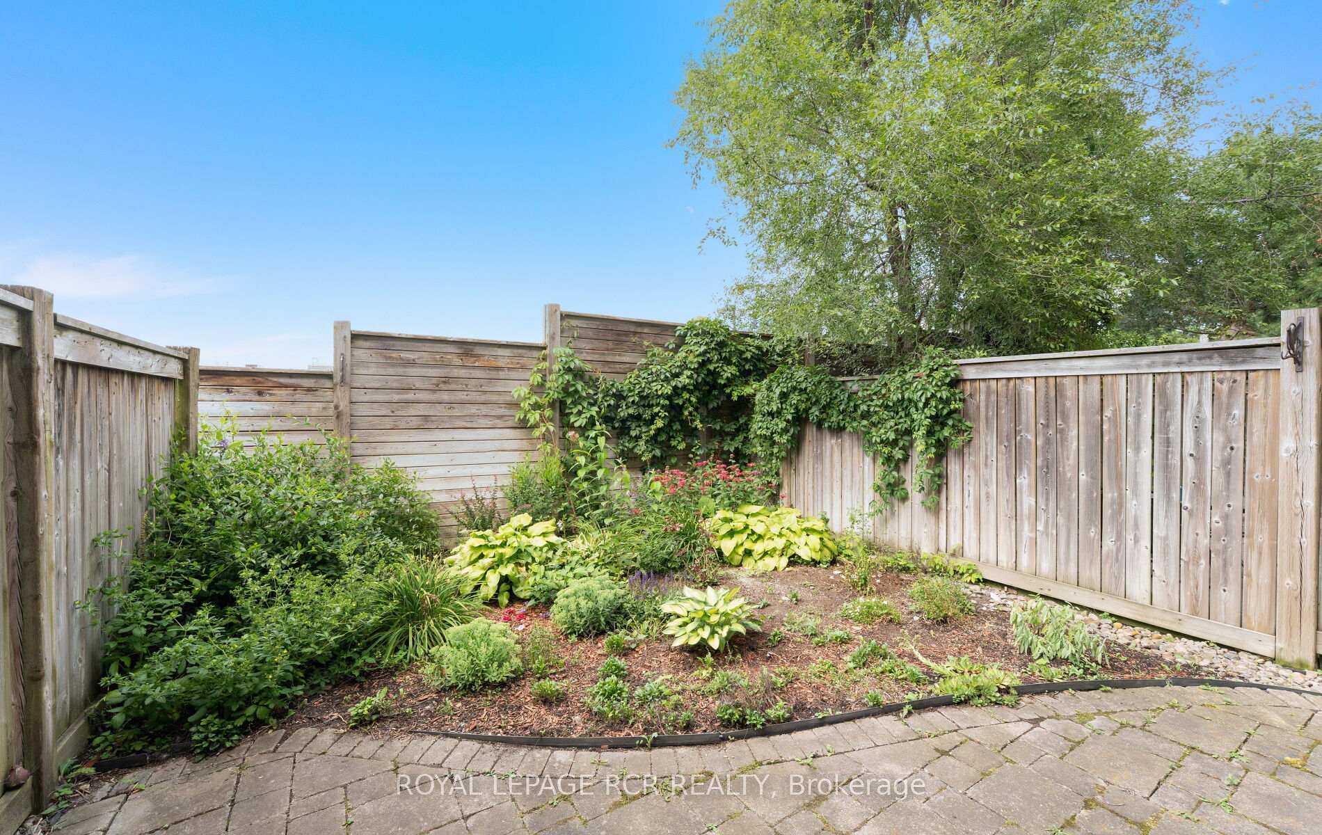 Photo 25 of 78 Burgon Place, Aurora, Aurora Village — HOMEH