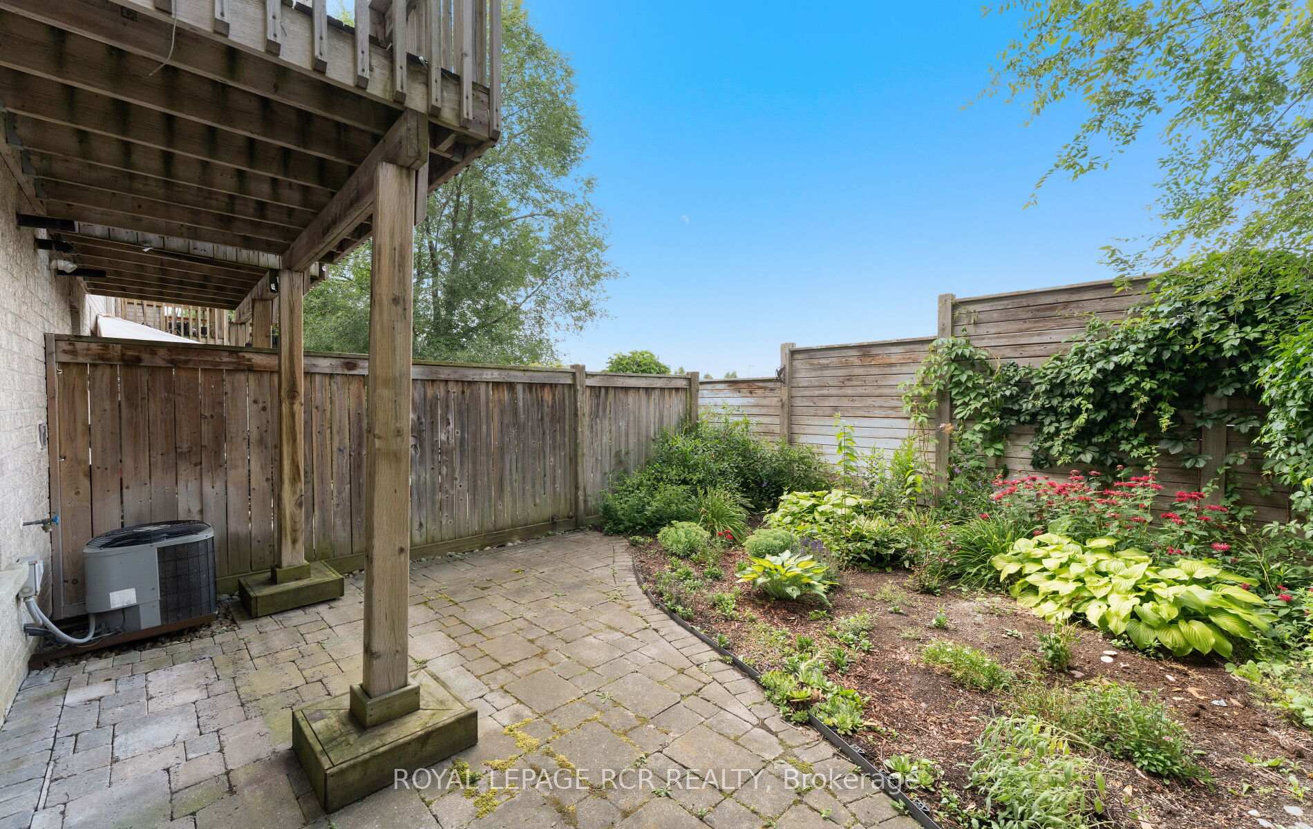 Photo 26 of 78 Burgon Place, Aurora, Aurora Village — HOMEH