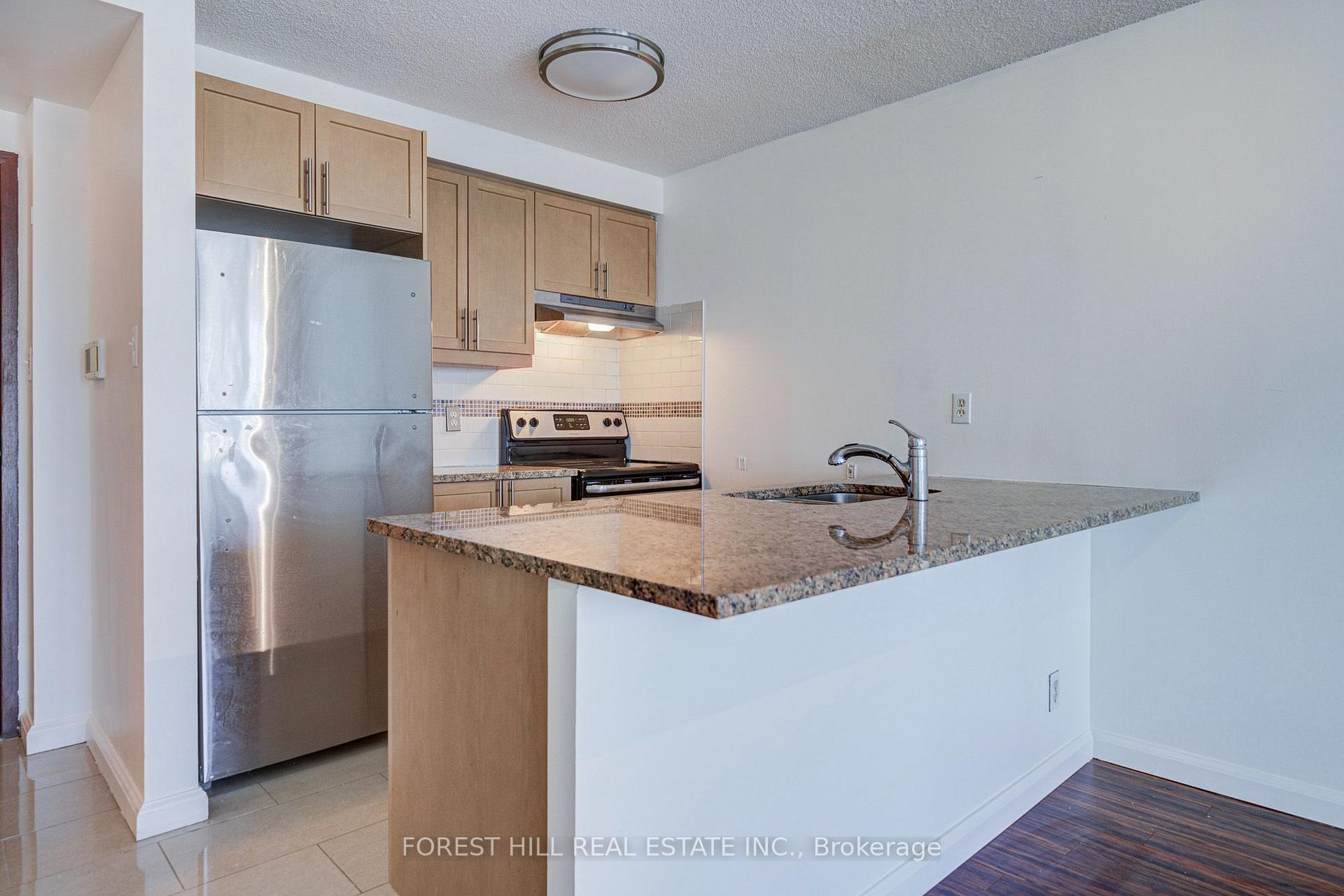 Photo 5 of Unit 1810, 10 Yonge Street, Toronto, Waterfront Communities — HOMEH