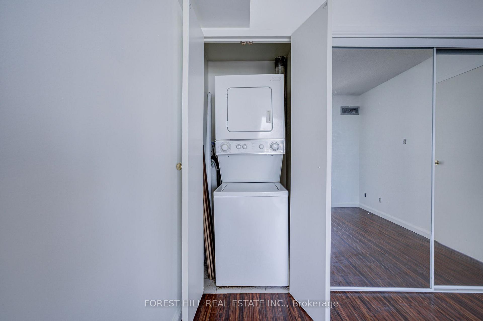 Photo 11 of Unit 1810, 10 Yonge Street, Toronto, Waterfront Communities — HOMEH