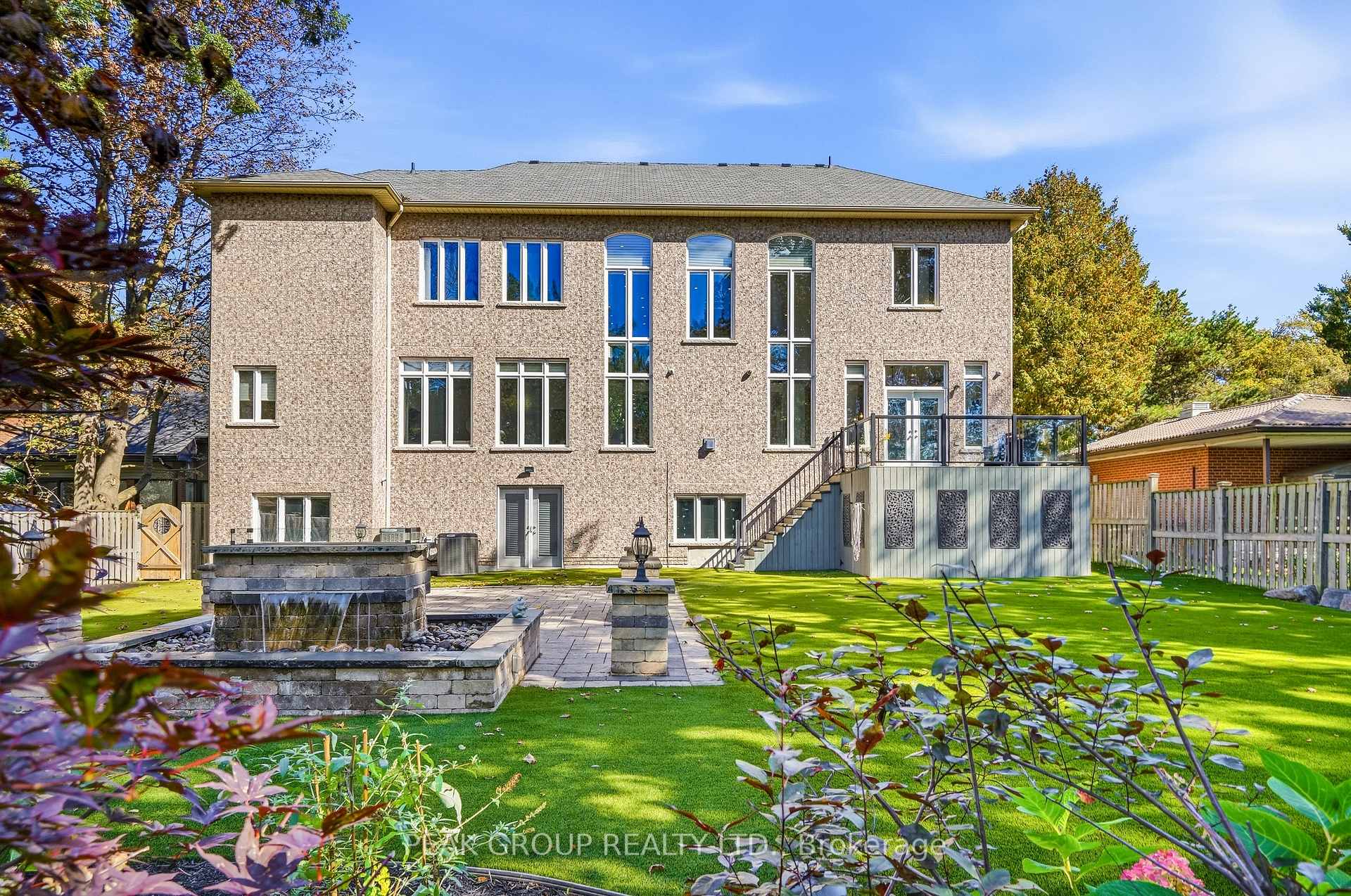 Photo 3 of 492 Rougemount Drive, Pickering, Rosebank — HOMEH