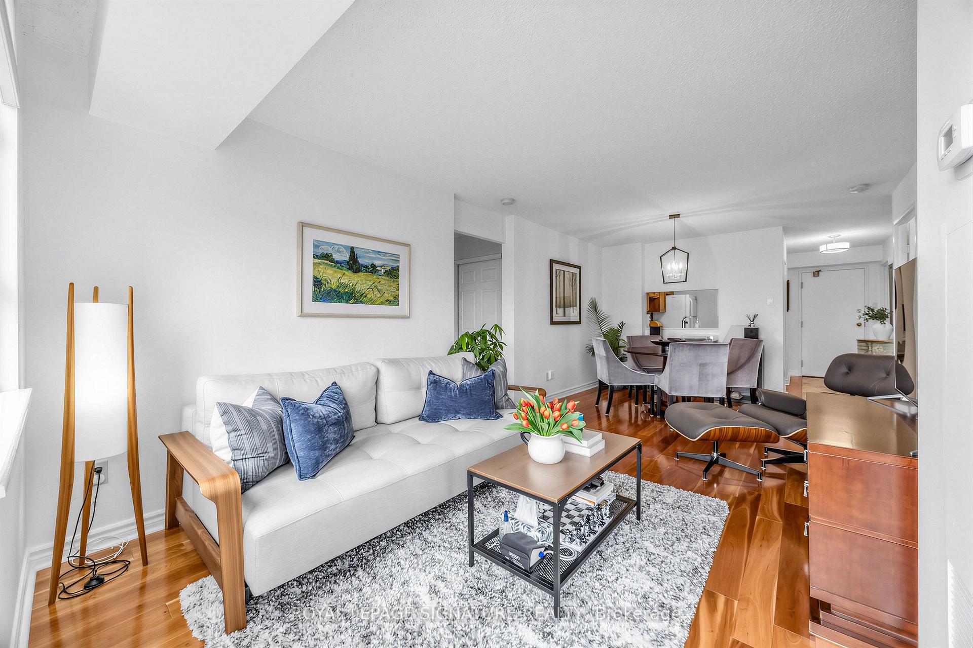 Photo 8 of Unit 1006, 4 Park Vista, Toronto, Danforth Village-East York — HOMEH
