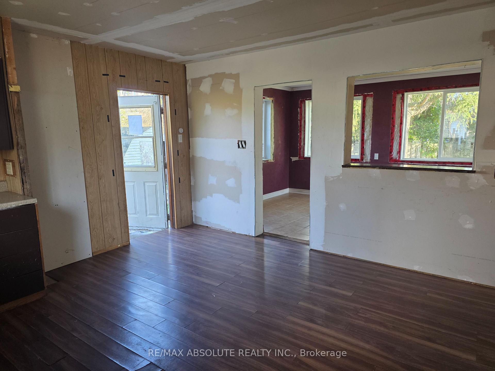 Photo 11 of 143 Park Avenue, Carleton Place, Carleton Place — HOMEH