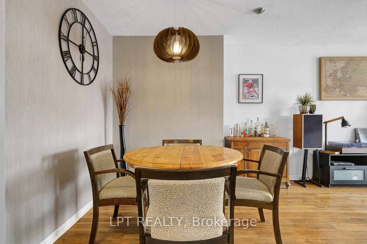 Photo 10 of Unit 30, 204 Briston Private, Ottawa, Hunt Club Park — HOMEH