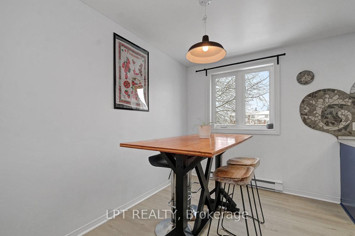Photo 12 of Unit 30, 204 Briston Private, Ottawa, Hunt Club Park — HOMEH