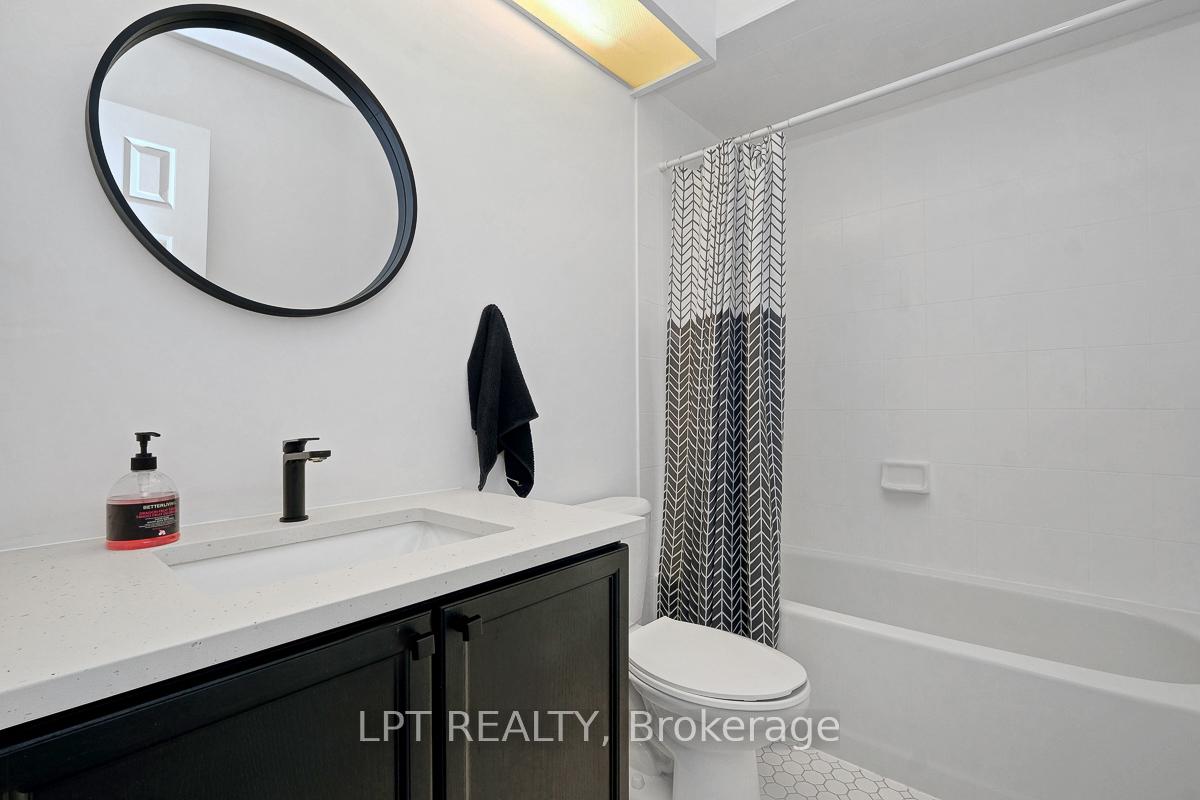 Photo 23 of Unit 30, 204 Briston Private, Ottawa, Hunt Club Park — HOMEH