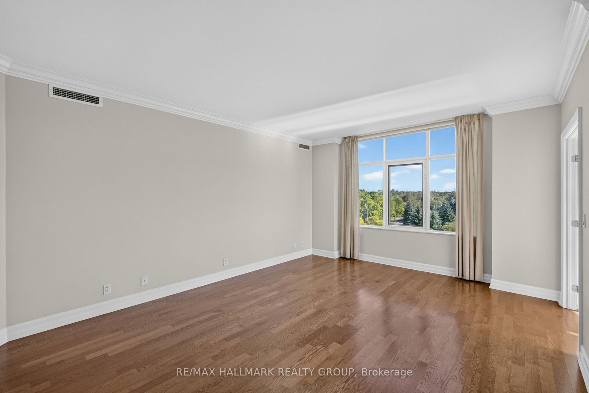 Photo 6 of Unit 607, 3590 Rivergate Way, Ottawa, Quinterra — HOMEH