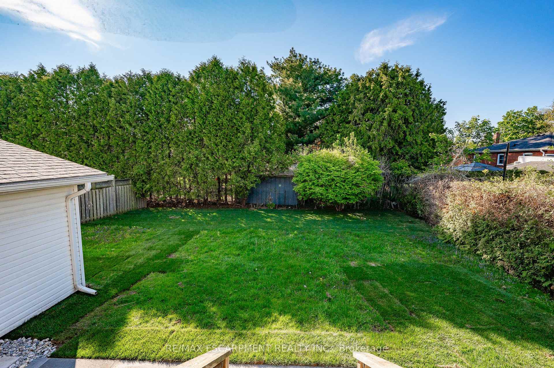 Photo 46 of 1041 Shepherd's Drive, Burlington, LaSalle — HOMEH