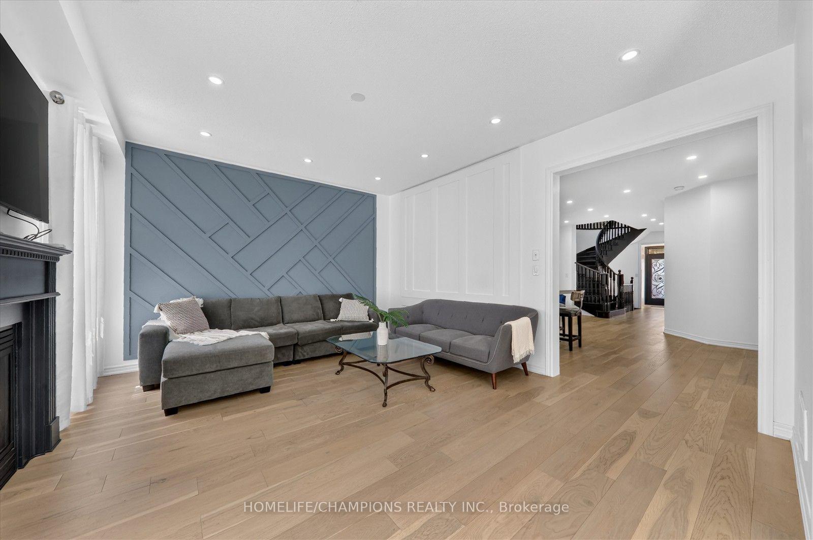 Photo 13 of 154 Humphrey Street, Hamilton, Waterdown — HOMEH