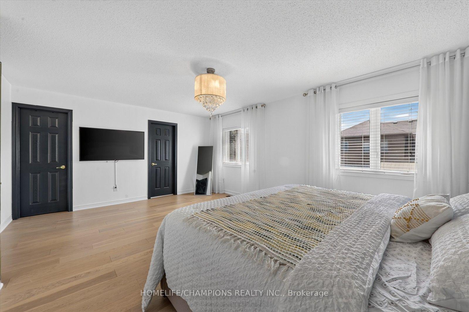 Photo 30 of 154 Humphrey Street, Hamilton, Waterdown — HOMEH