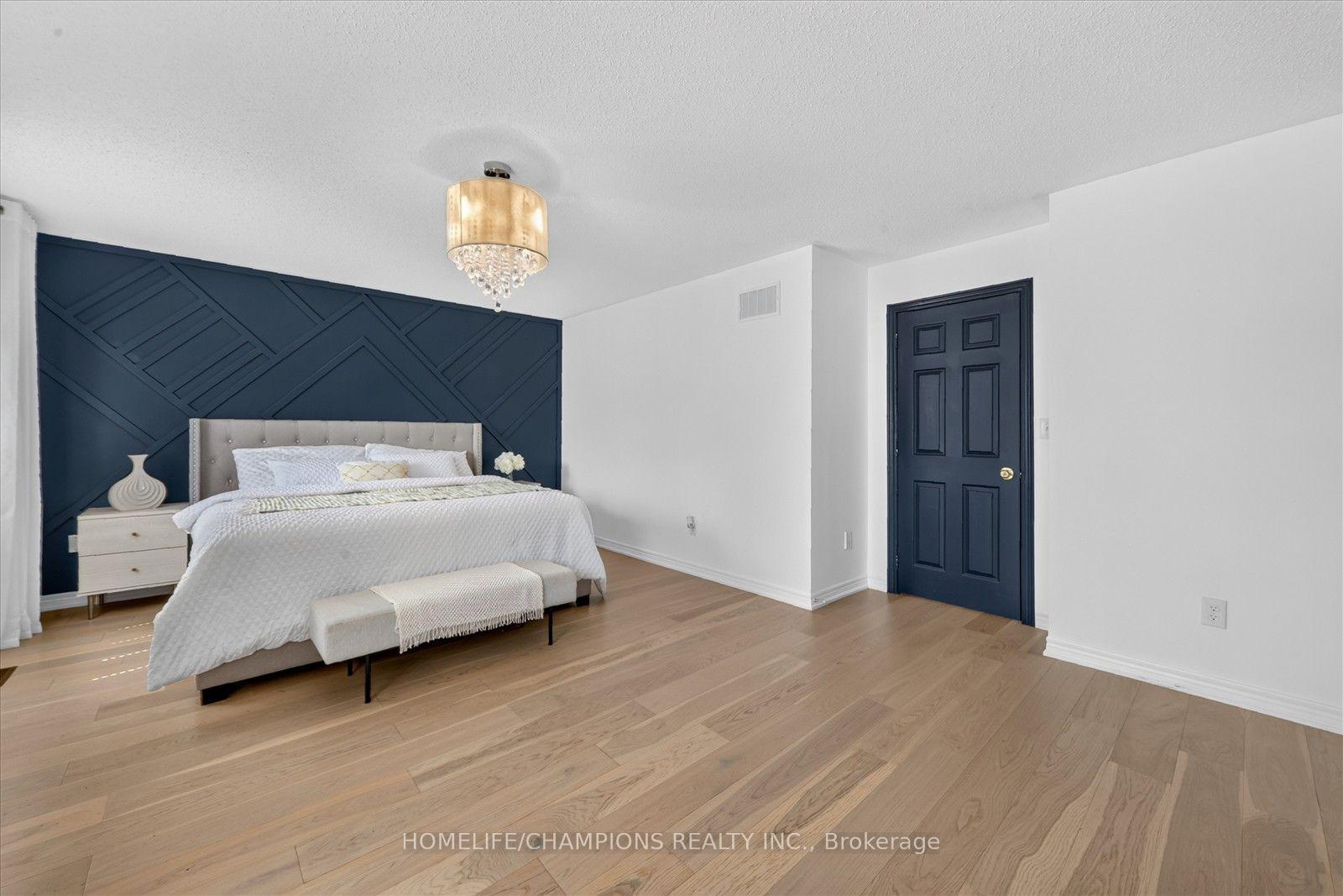 Photo 31 of 154 Humphrey Street, Hamilton, Waterdown — HOMEH
