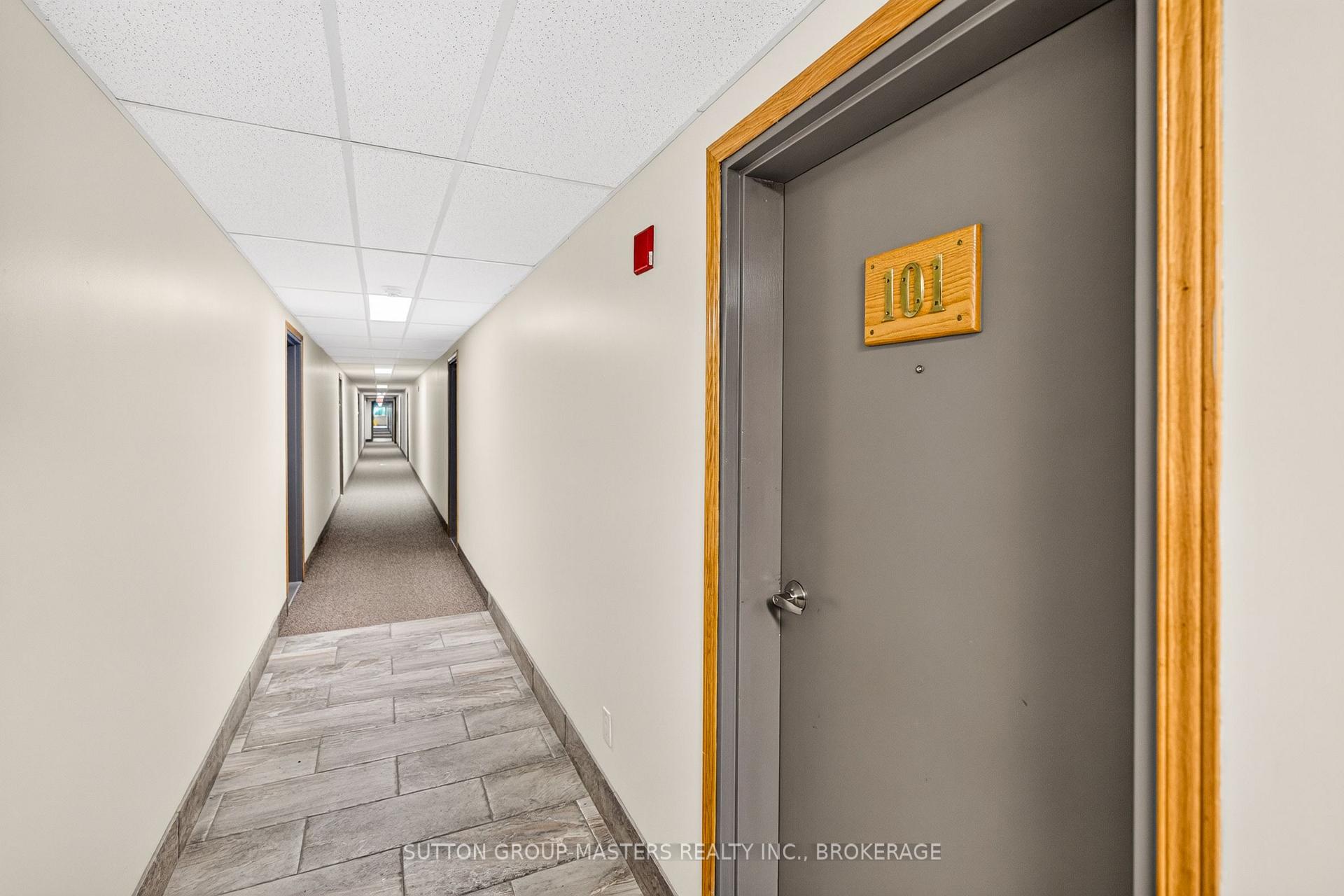 Photo 6 of Unit 101, 573 Armstrong Road, Kingston, East Gardiners Rd — HOMEH