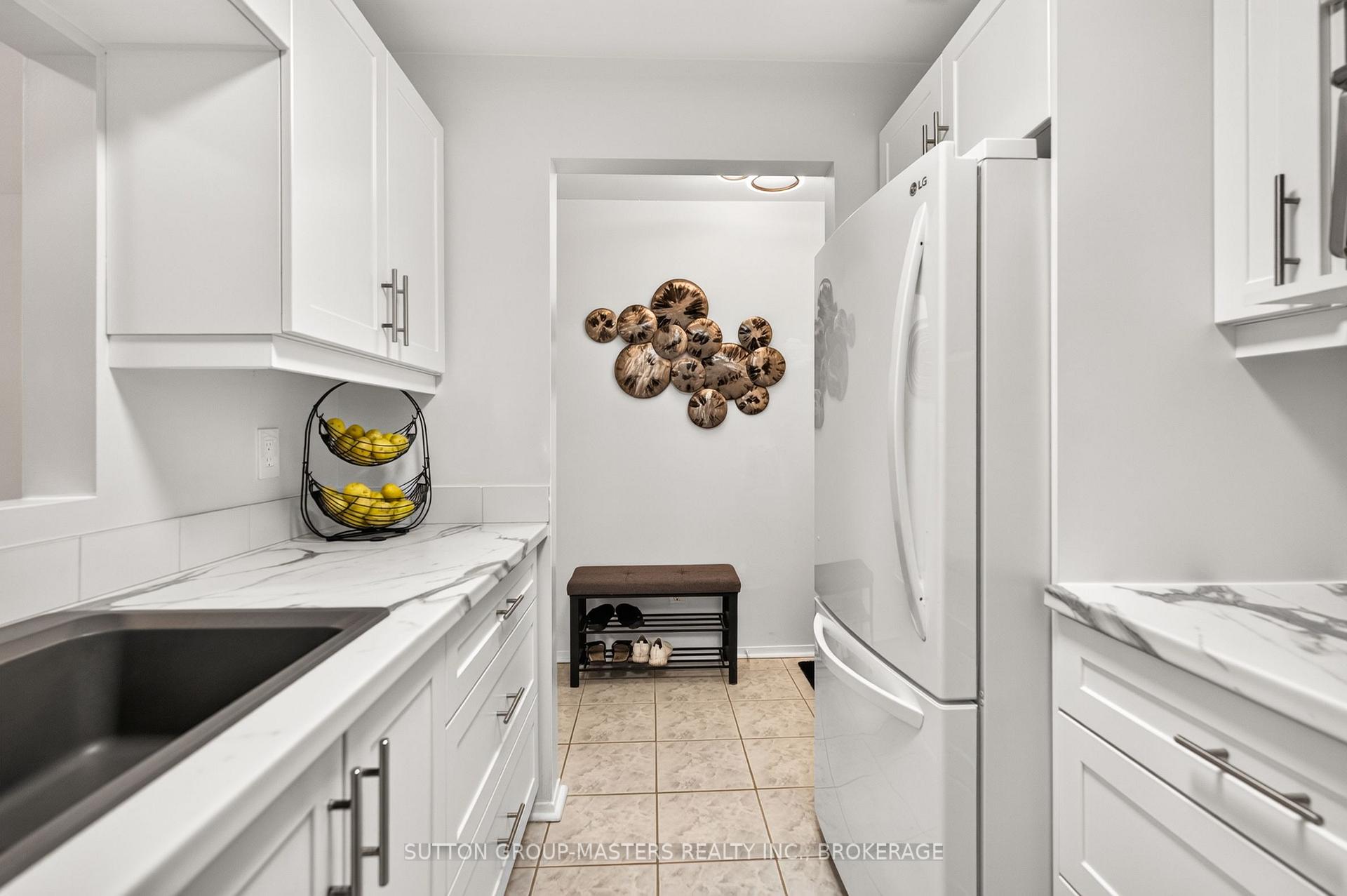 Photo 18 of Unit 101, 573 Armstrong Road, Kingston, East Gardiners Rd — HOMEH