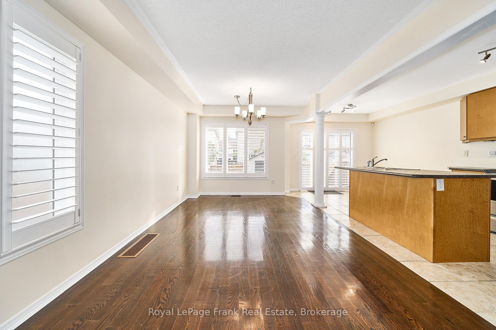 Photo 11 of 23 Southshore Street, Whitby, Port Whitby — HOMEH
