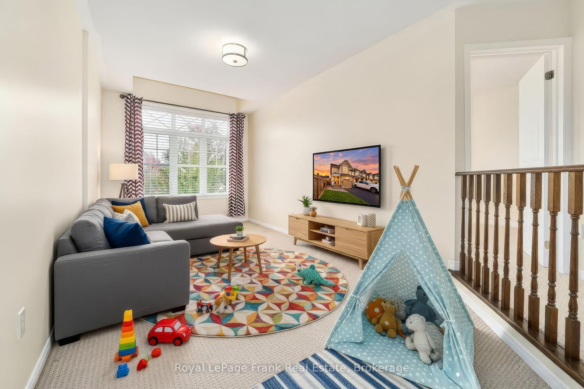 Photo 22 of 23 Southshore Street, Whitby, Port Whitby — HOMEH