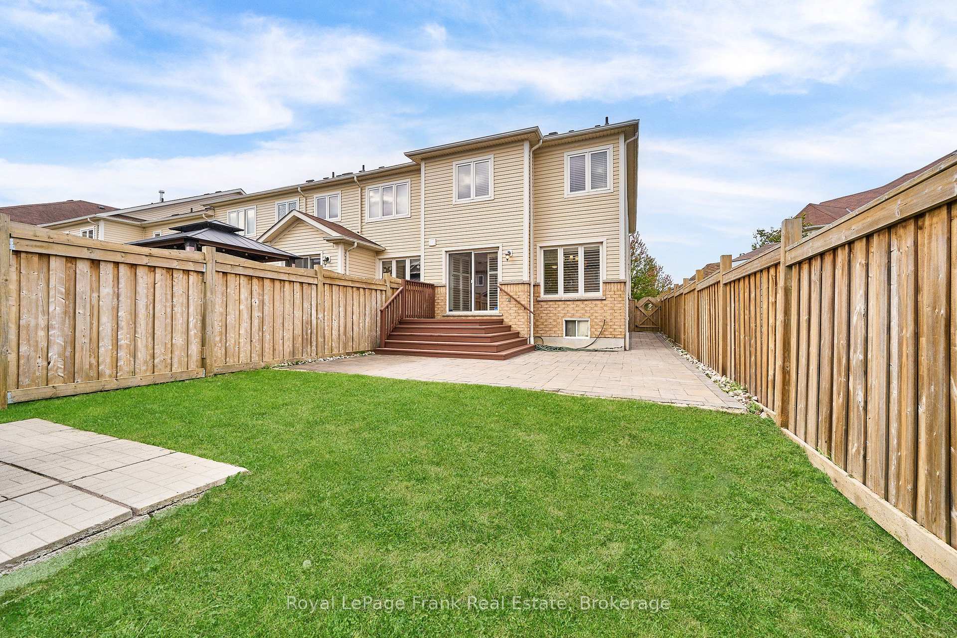Photo 38 of 23 Southshore Street, Whitby, Port Whitby — HOMEH