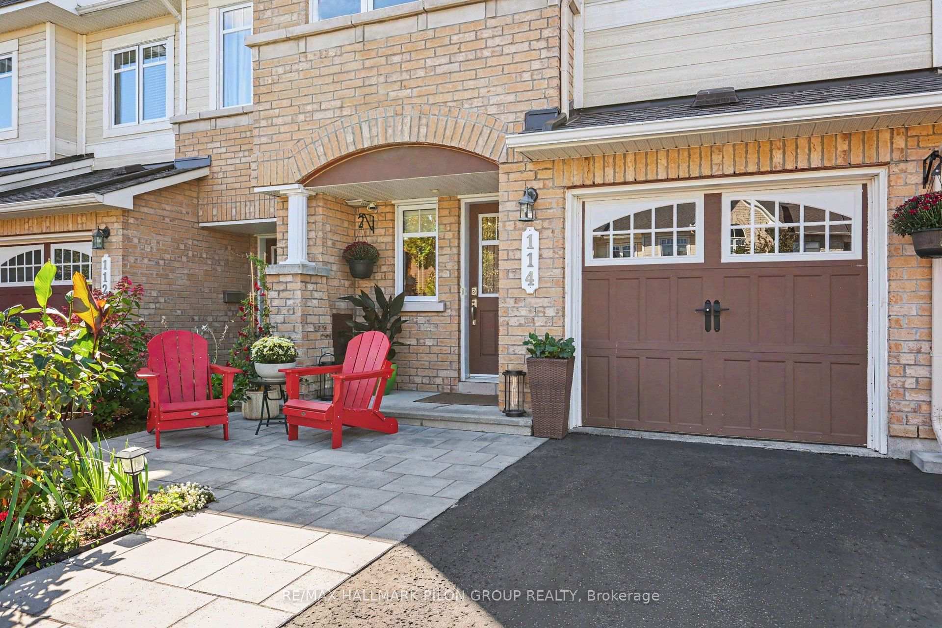 Photo 2 of 114 Waterfern Way, Ottawa, Avalon East — HOMEH